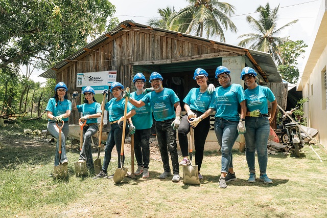  Autozama y el voluntariado proyectos con Hábitat para la Humanidad apoyan 26 familias