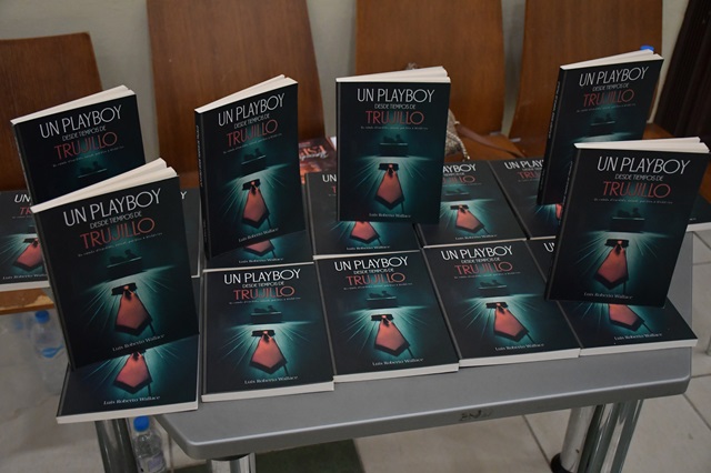  Presentan Libro “Un playboy desde tiempos de Trujillo” de Luis Roberto Wallace