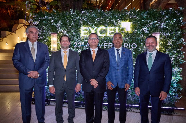  Excel celebró su aniversario destacando una trayectoria de excelencia en el mercado de valores dominicano