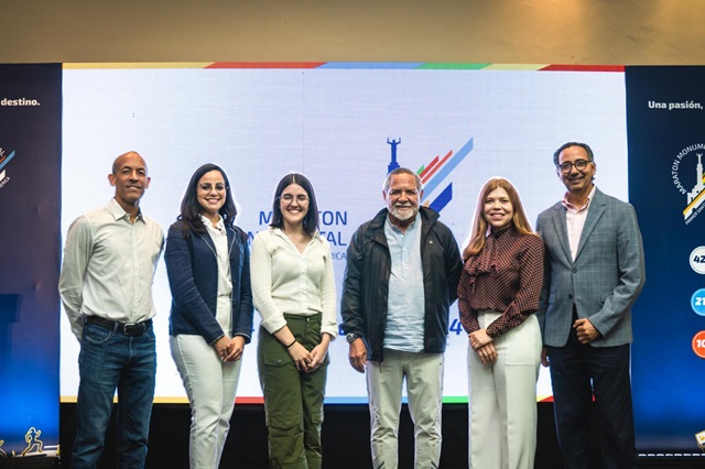  Santiago se prepara para la Maratón Monumental