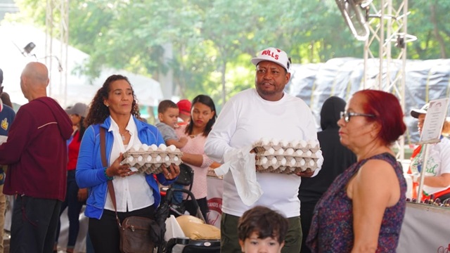  Más de 500 mil personas fueron beneficiadas con las seis Ferias Navidad del Cambio con el Inespre