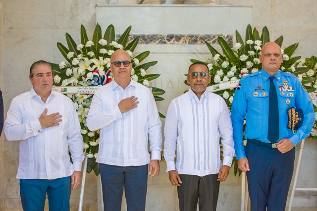  IDAC y organismos de aviación civil inician Semana de la Aviación Dominicana con ofrenda floral y misa de acción de gracias