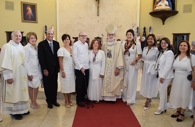  Conmemoración del mes de la Altagracia con misa solemne