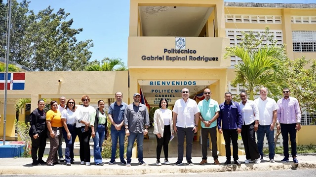   INEFI reafirma su compromiso con el deporte escolar en cada rincón del país