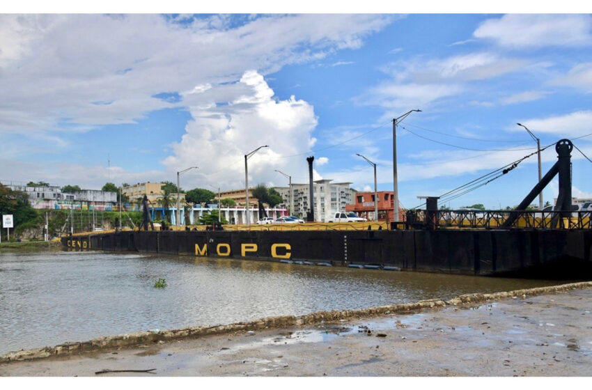  Obras públicas cerrará temporalmente el puente flotante
