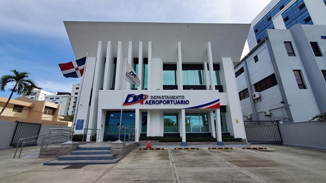  Comisión Aeroportuaria conoce informe sobre fallo eléctrico en AILA y ordena a AERODOM al pago de US$ 5 millones de dólares