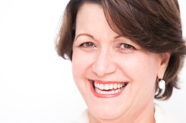  Presidente Abinader designa a Aura Celeste Fernández como gerente del Consejo Nacional de la Seguridad Social