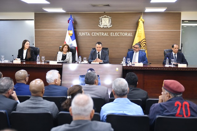  JCE otorga plazo de 10 días a organizaciones políticas para observaciones a borradores de reglamentos de afiliaciones y desafiliaciones de miembros y el del registro de reconocimiento