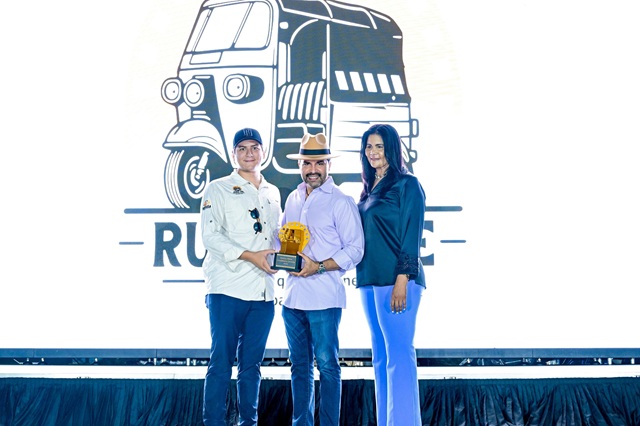  Rueda Cine reconoce a Fefita la Grande y a Manny Pérez en Santiago