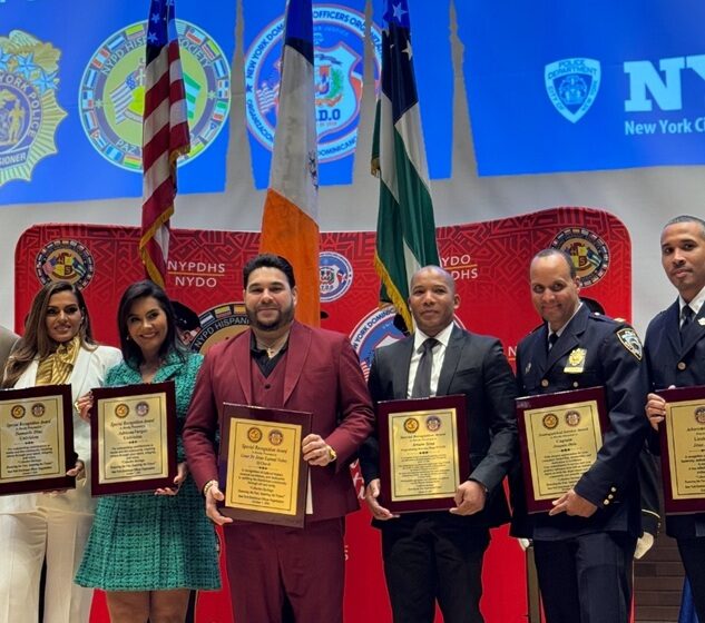  NYPD reconoce al Chaval de la Bachata  por Mes de la Herencia Hispana