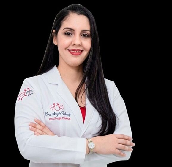  Doctora Angela Cabreja llama a detección temprana en cáncer de próstata