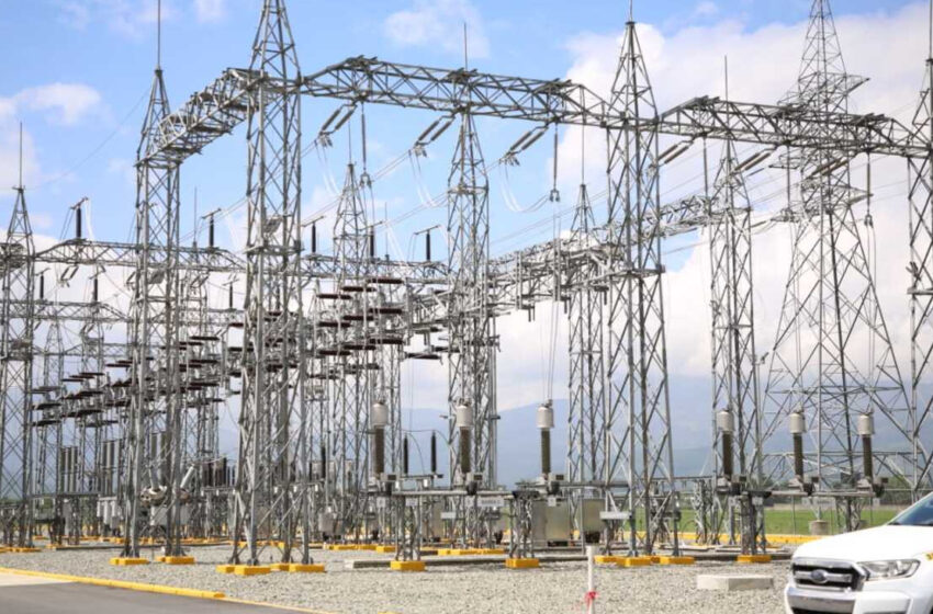  Autoridades sector eléctrico informan restablecimiento del sistema de generación nacional