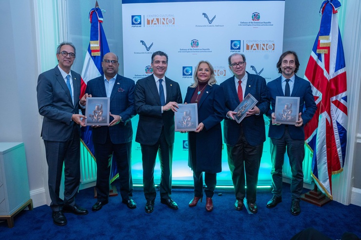  Banco Popular presenta en Londres la obra “Nuestros primeros pobladores”