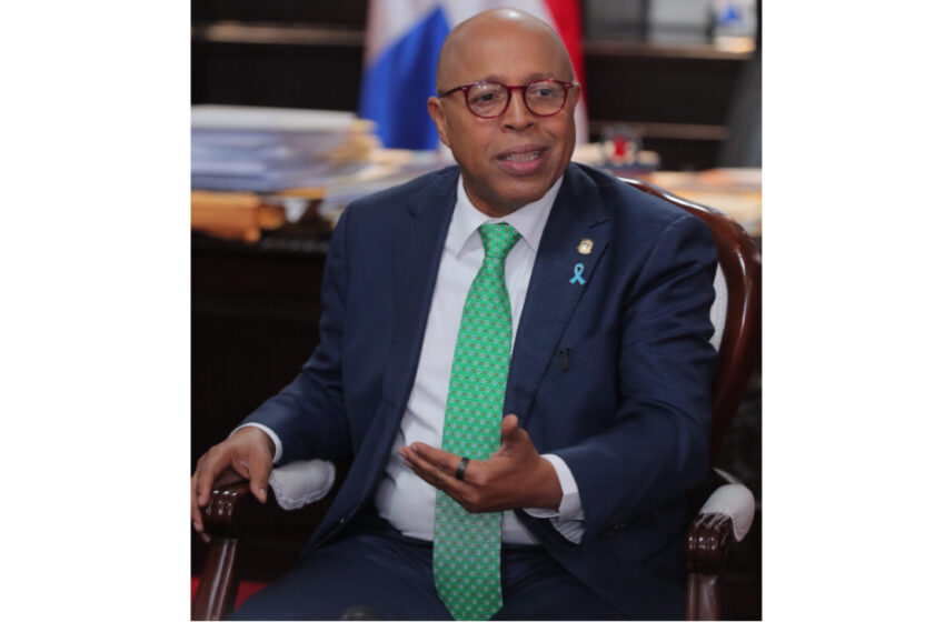  Alfredo Pacheco asegura que la cesantía será aprobada sin modificaciones en la Cámara de Diputados