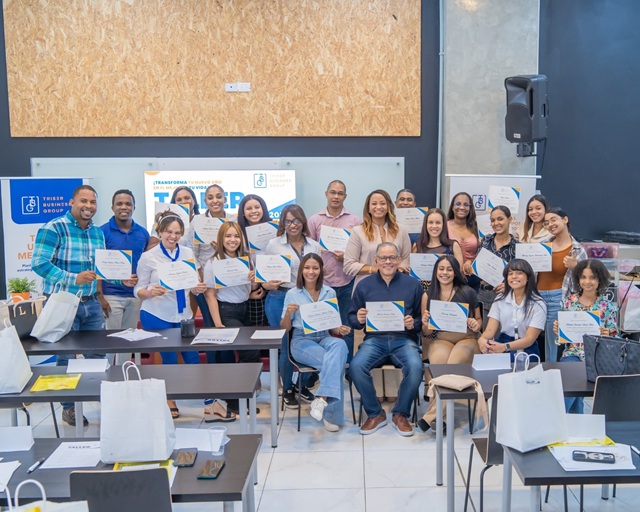  Celebran la segunda edición del taller “Un Año Memorable”