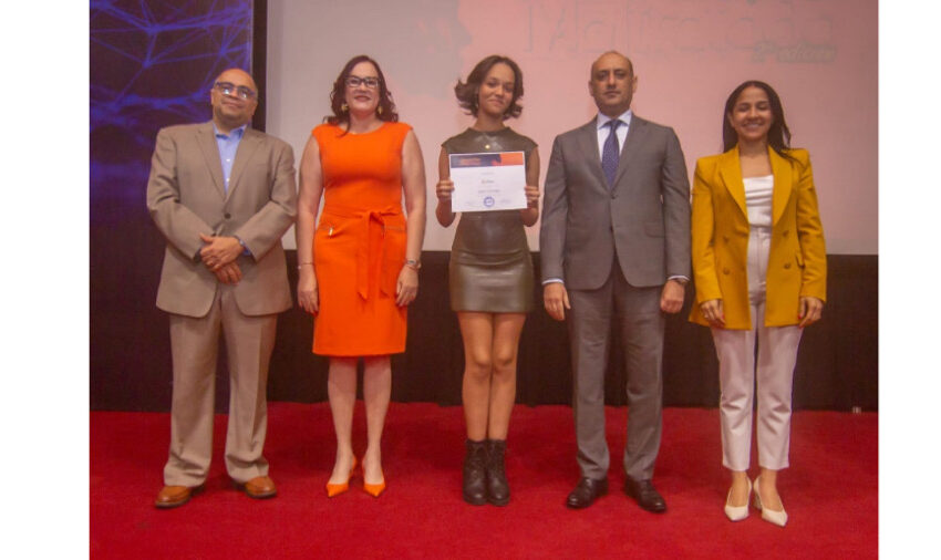  ILAMUP entrega premios de la segunda edición del Festival del Minuto Maltratada