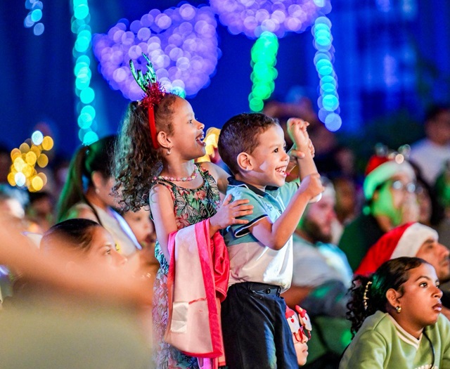  Santiago arranca su Navidad en grande: 66 mil visitan el Bosque Encantado en su primera semana