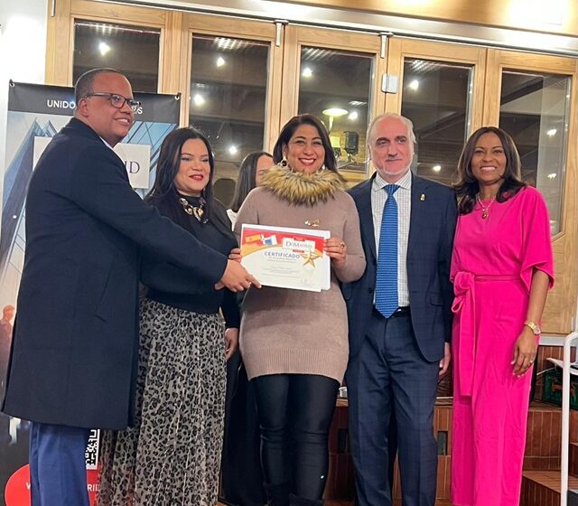  Foro DoMadrid reconoce a los periodistas Yenny Polanco Lovera y Salvador Batista