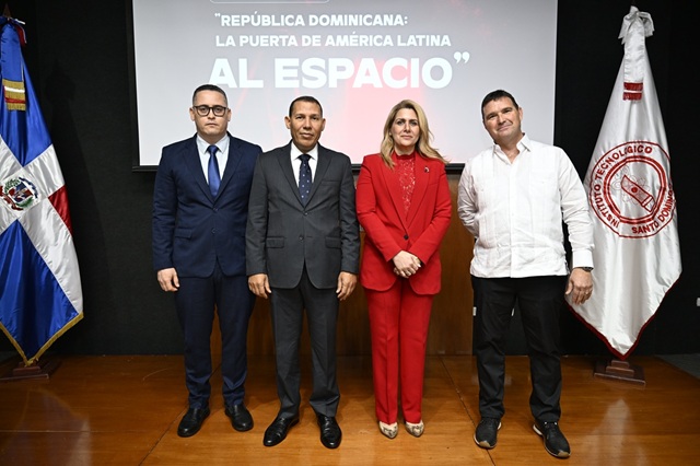  Puerto espacial de Pedernales requerirá a profesionales de distintas carreras