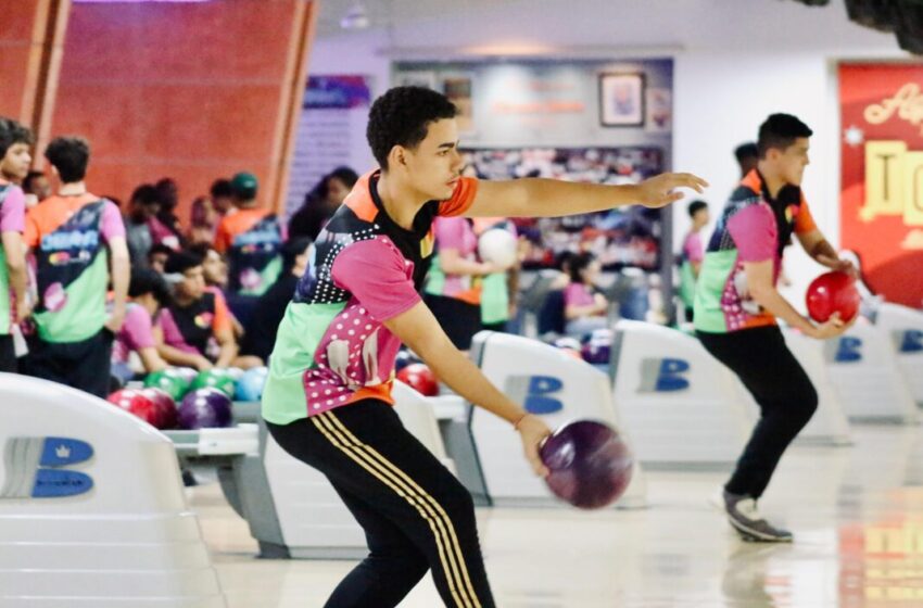  INEFI y FEBODOM presentan Torneo Intercolegial de Boliche 2026