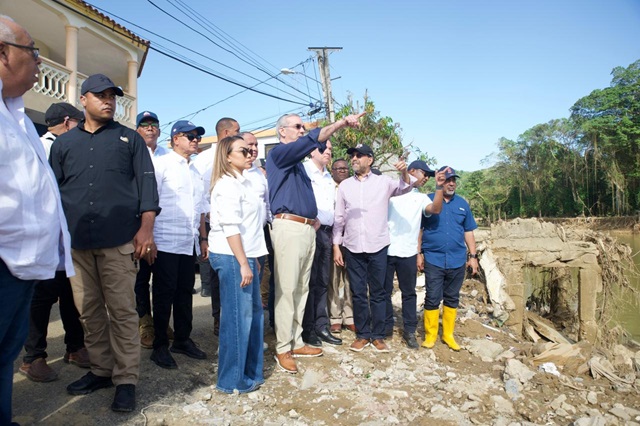  Abinader dispone acciones en zonas de Gaspar Hernández impactadas por inundaciones