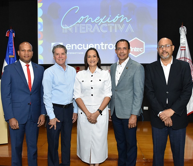  Conexión Interactiva e INTEC reúnen a profesionales y estudiantes para reflexionar sobre comunicación y liderazgo