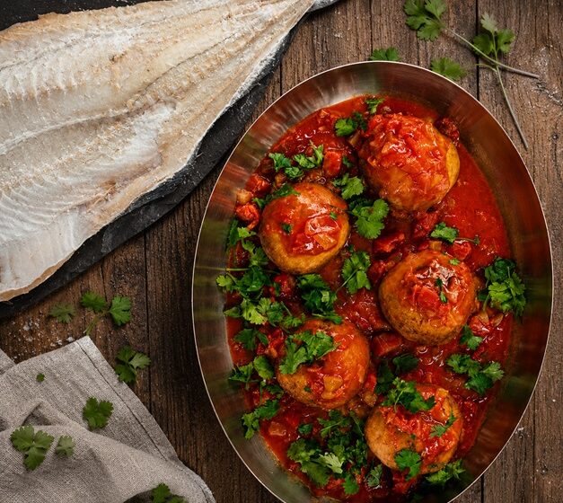  Bacalao Noruego invita a redescubrir el sabor de siempre con una receta dominicana: albóndigas de plátano maduro y bacalao