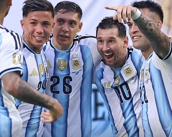  España espera rival: Argentina e Inglaterra reeditan un clásico que marcó la historia de los Mundiales