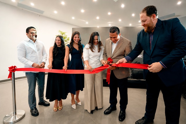  AUTOMIA inaugura junto a BLADY BEATO el cuarto Centro de Experiencia OMODA | JAECOO en República Dominicana