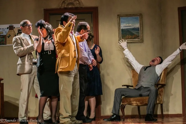  Naiboa presenta “La cantante calva” en el Teatro Nacional a beneficio del Patronato de la Salud Mental Padre Billini