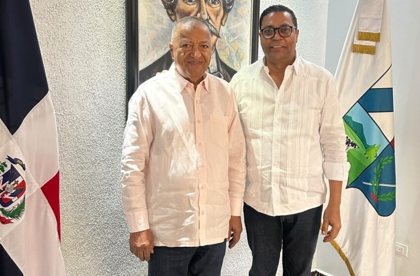  Presidente LMD Víctor D´Aza supervisa obra relleno sanitario y se reúne con alcalde San Cristóbal