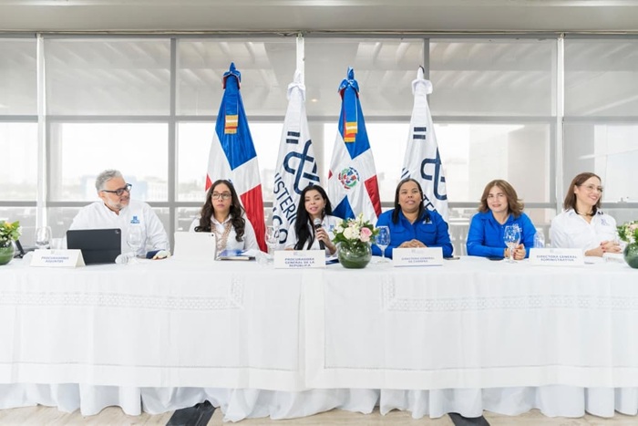  Procuradora General anuncia nuevas acciones tras encuentro con titulares y directores de equipos del Ministerio Público