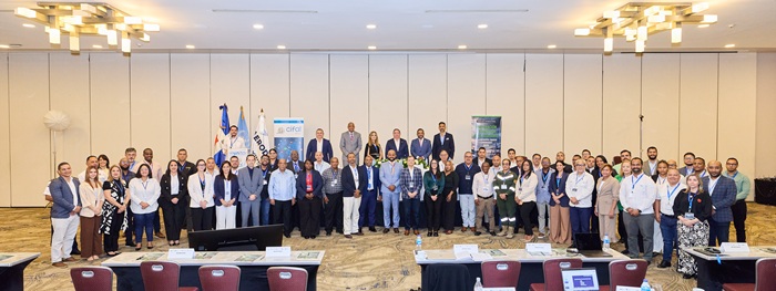  Santo Domingo reúne a especialistas de América en Seminario Internacional sobre Preparación ante Huracanes y Desastres