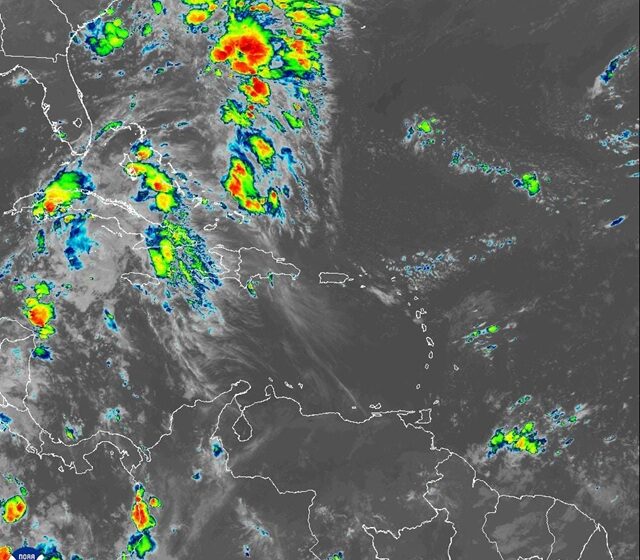  Indomet pronostica aguaceros y tormentas eléctricas en distintas zonas del país por incidencia de vaguada