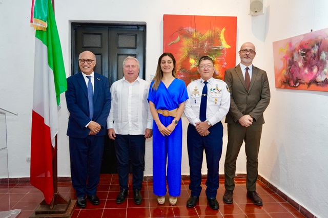  Embajada de Italia otorga becas a 20 agentes de POLITUR para fortalecer la atención a visitantes italianos