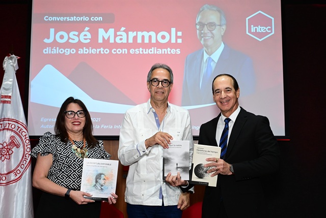  José Mármol llama desde INTEC a recuperar la lectura profunda frente a la inmediatez digital