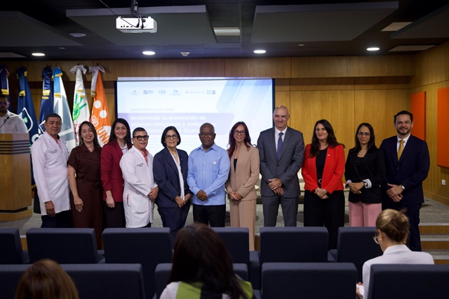  1 de cada 5 embarazos en el país son adolescentes: presentan modelo de intervención integral para prevenirlos y mejorar la salud en la cuenca del Ozama